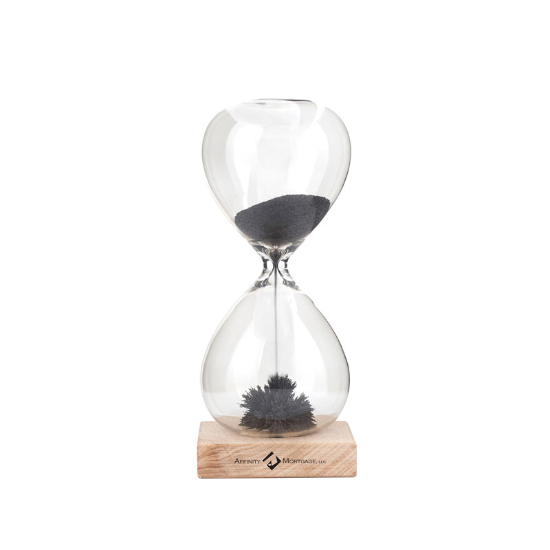 kikkerland hourglass - Optamark